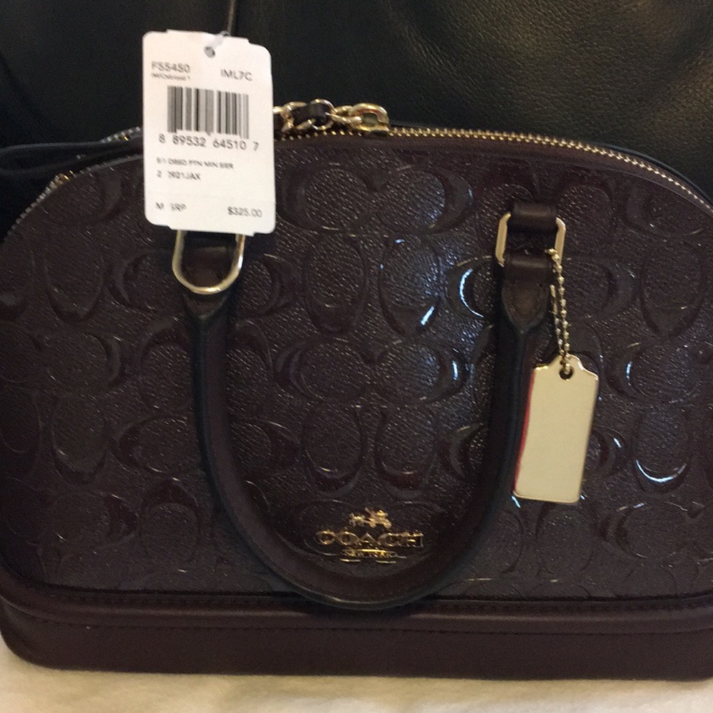 NWT Coach purse/wallet/2 charms